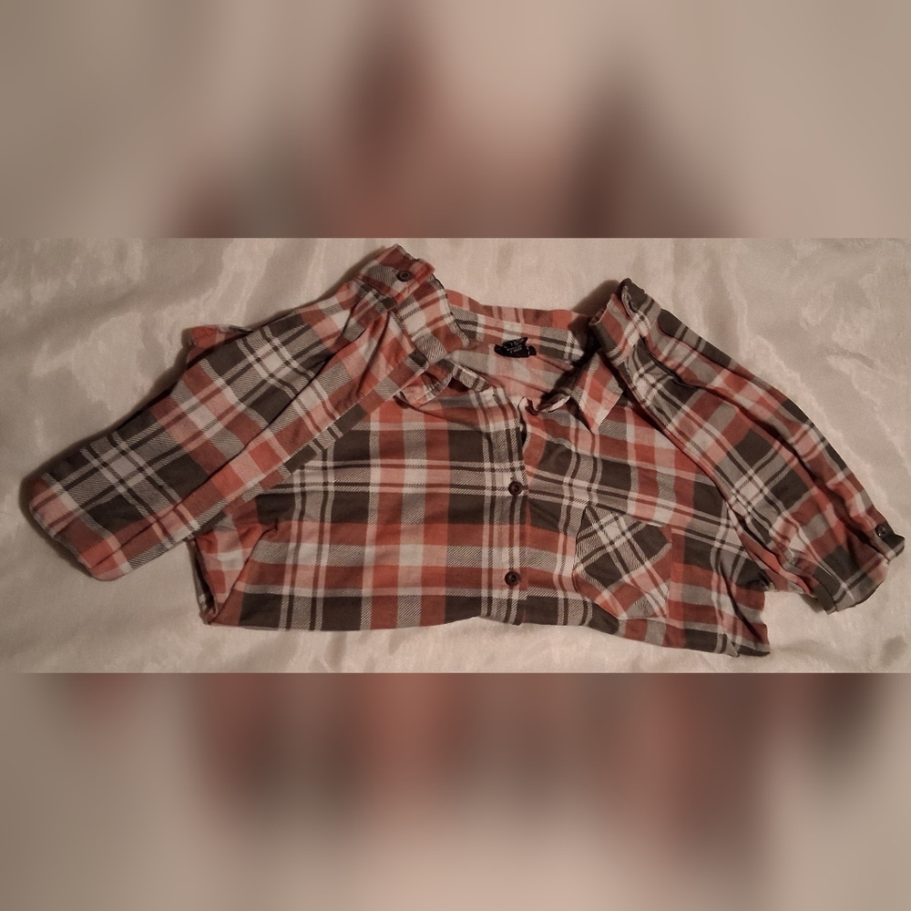 rue21 Coral and Gray Plaid Flannel Shirt - Picture 4 of 6